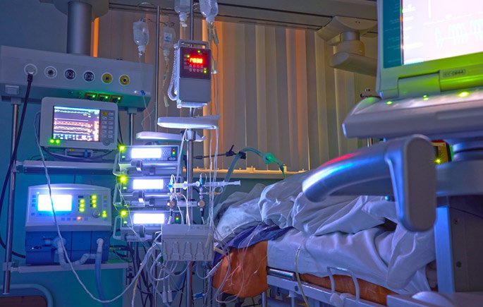 Intensive care Unit with Ventilator